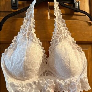 Victoria's Secret PINK NWOT  large white lace halter style bra